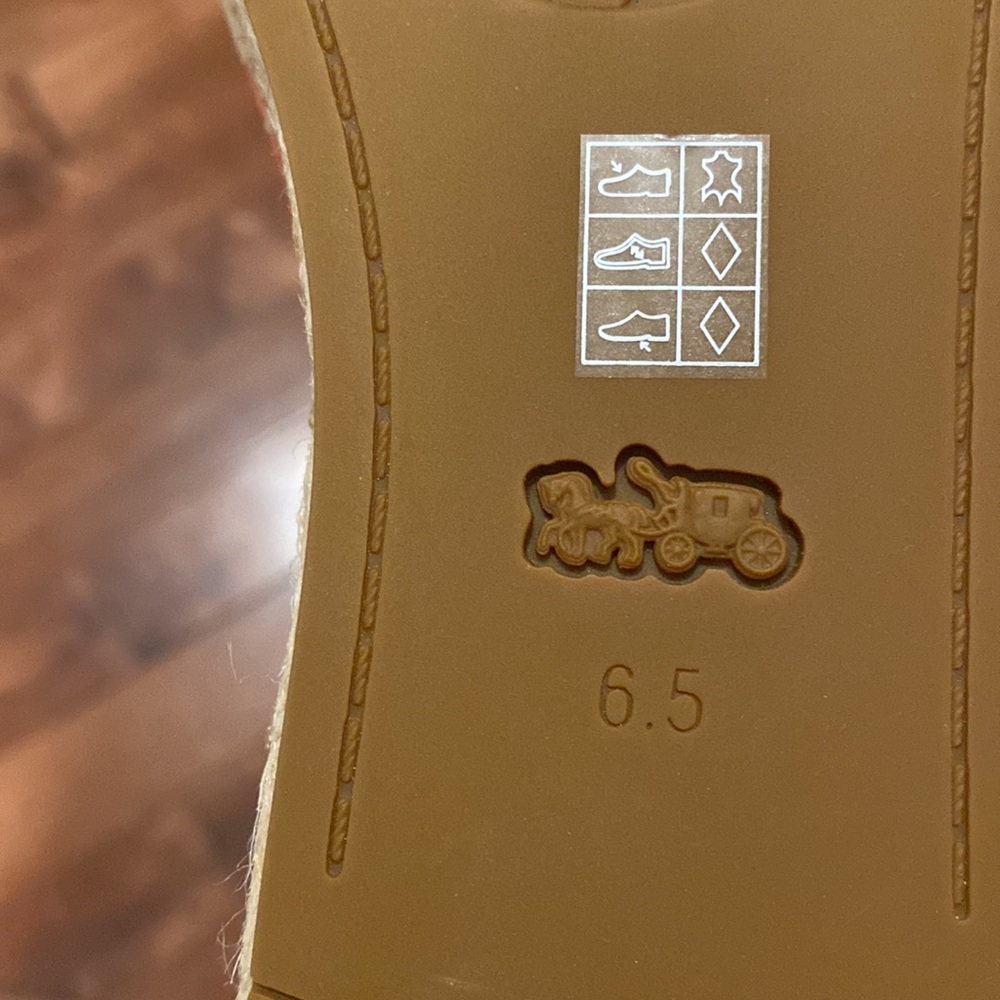 Coach suede sandals BNIB - Picture 2 of 6